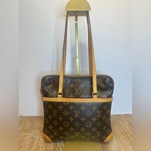 Louis Vuitton Coussin
